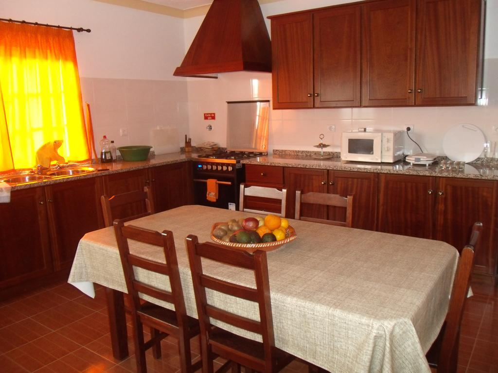 Tropical Fruit Garden Hotel Велас Екстериор снимка